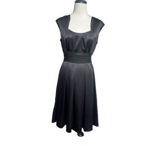Jackie Jon Sleeveless Silky Little Black Dress Cocktail Formal Dress Size 4